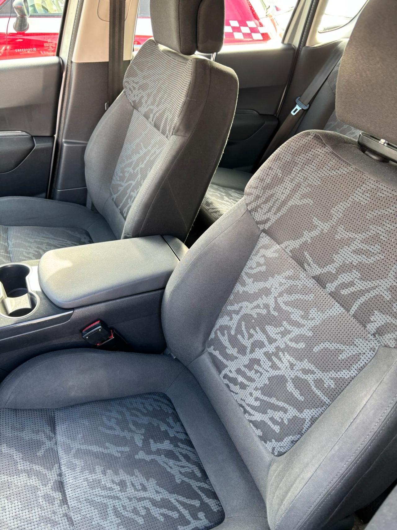 Peugeot 3008 1.6 HDi 115CV Active