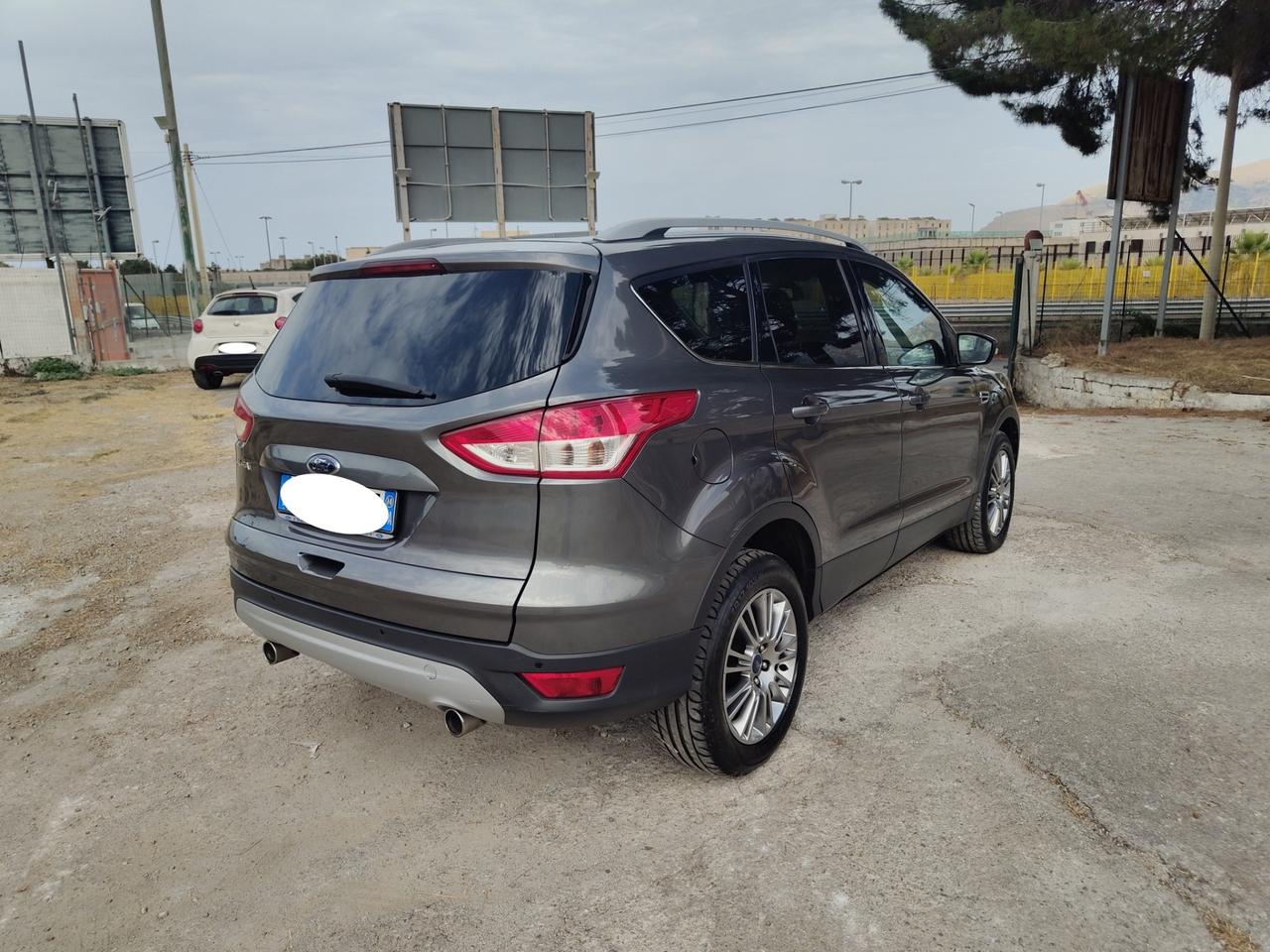 Ford Kuga 2.0 TDCI 140 CV 4WD Titanium UNICO PROPRIETARIO