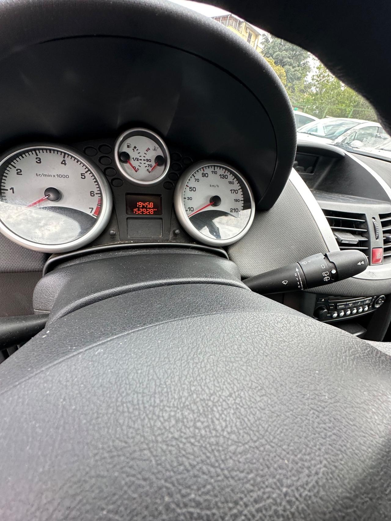 Peugeot 207 1.4 VTi 95CV 5p. XS