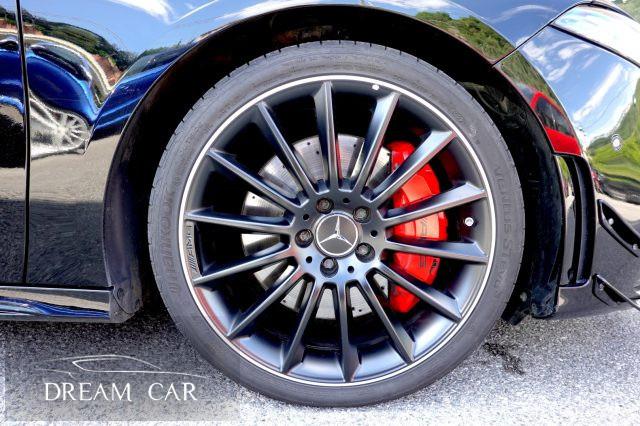 MERCEDES-BENZ A 35 AMG 4Matic PERFORMANCE PACK-AEROKIT-AKRAPOVIC