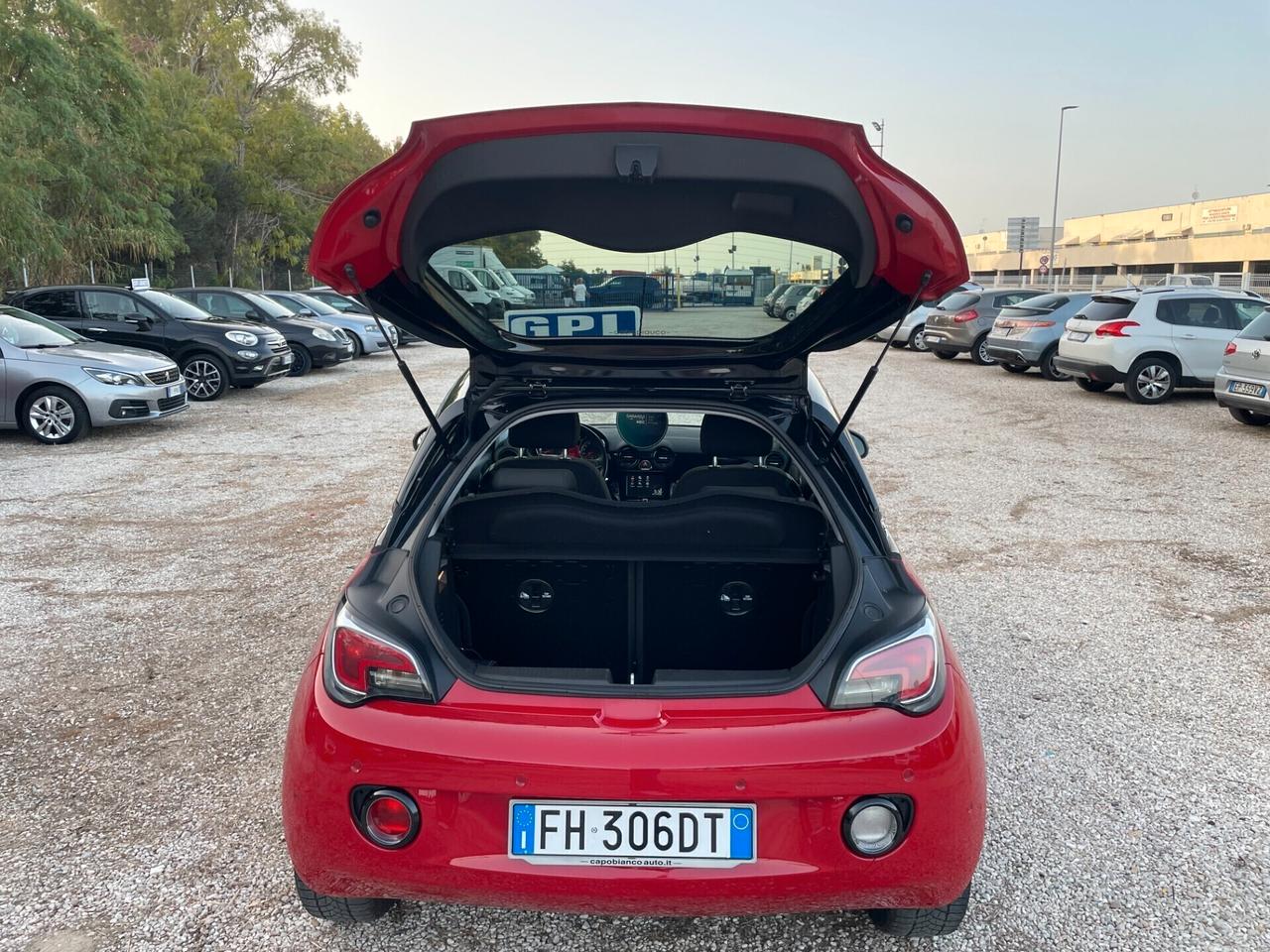 Opel Adam 1.4 87 CV GPL Tech Jam