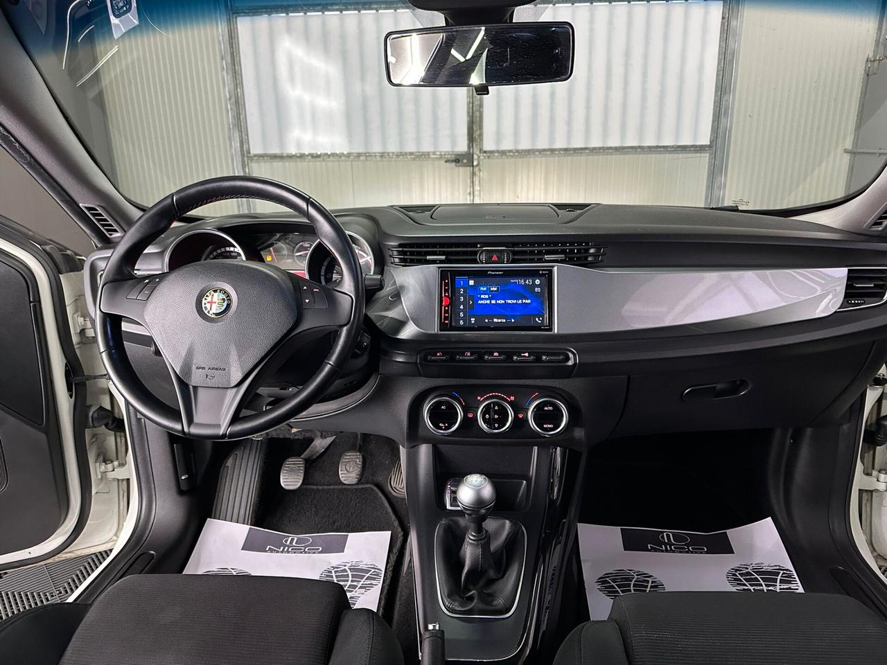 Alfa Romeo Giulietta 1.6 JTDm-2 105 CV Distinctive