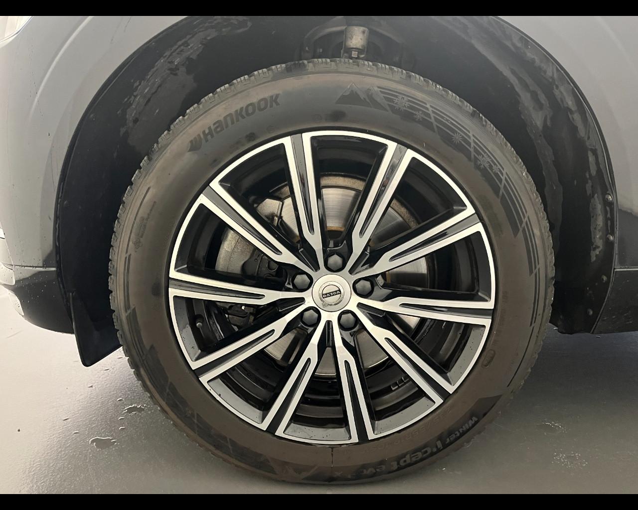 VOLVO XC60 II 2018 - XC60 2.0 b4 Inscription awd auto my20