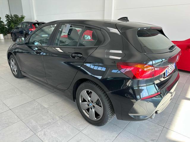 BMW 116 d 5p. Business Advantage