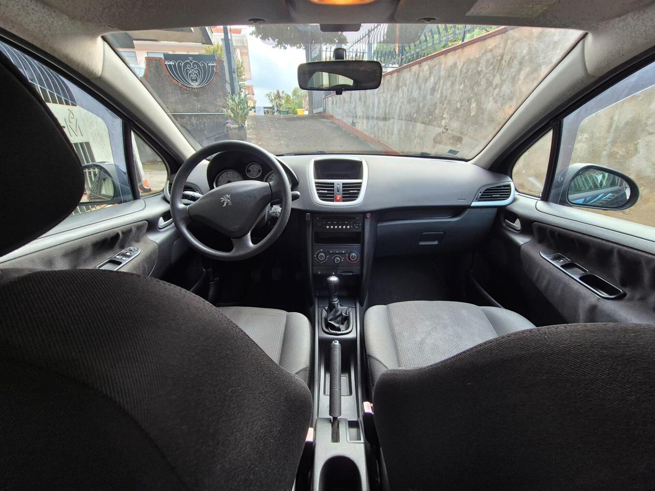 Peugeot 207 1.4 8V 75CV 5p. X Line ECO GPL