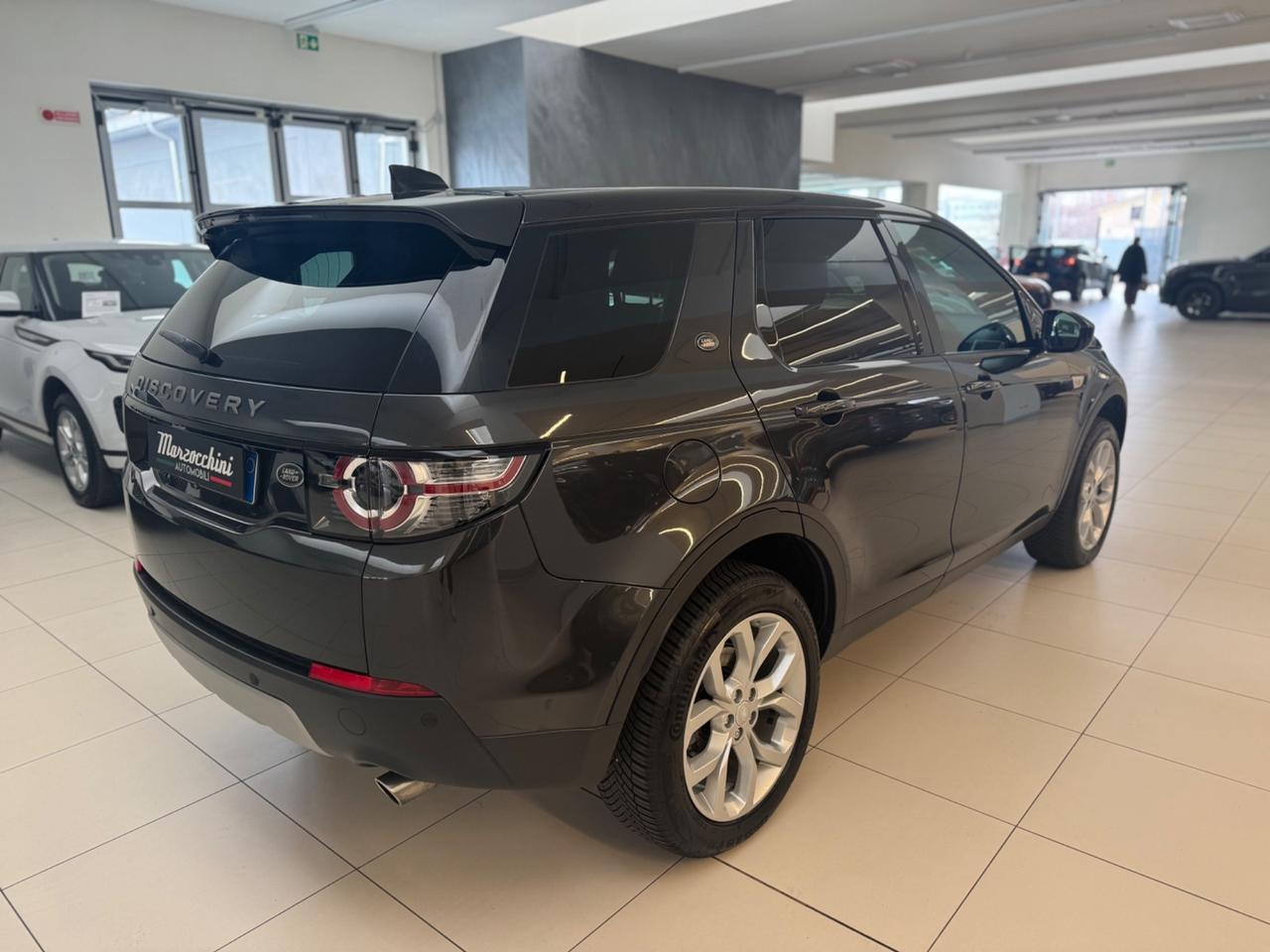 LAND ROVER DISCOVERY SPORT 2.0 TD4 HSE AUTOCARRO