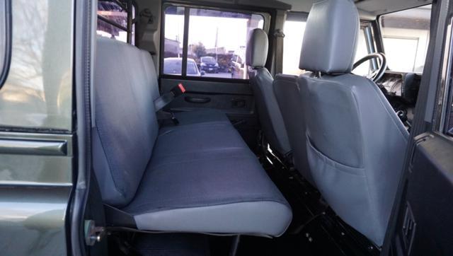 LAND ROVER Defender 110 2.5 Td5 cat S.W. S