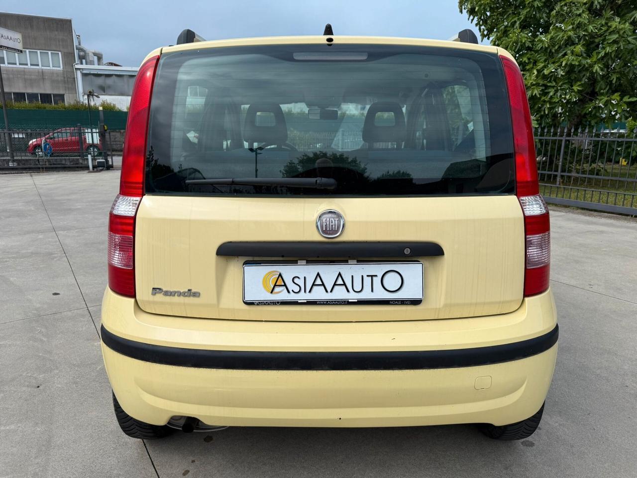 Fiat Panda 1.2 51kw neo-pat 5 POSTI