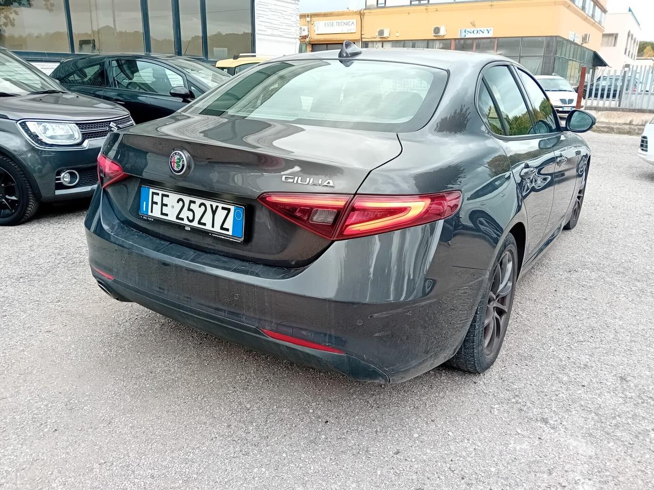 Alfa Romeo Giulia 2.2 Turbodiesel 150 CV Super