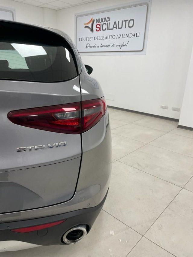 ALFA ROMEO Stelvio 2.2 Turbodiesel 210 CV AT8 Q4 Executive