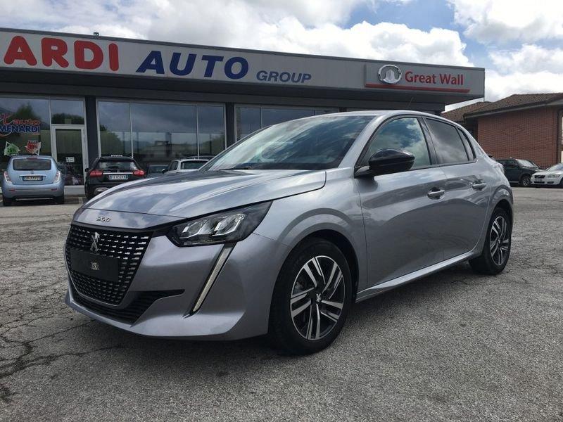 Peugeot 208 PureTech 100 Allure 5p NAVI + RETROCAMERA