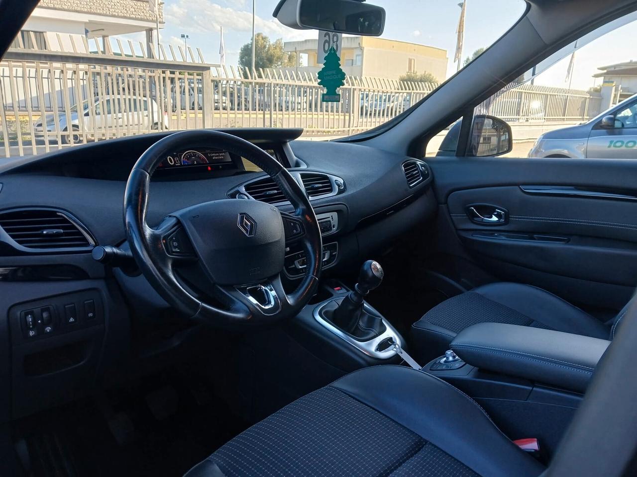 RENAULT Scenic 1.5 dCi 110cv Energy Live