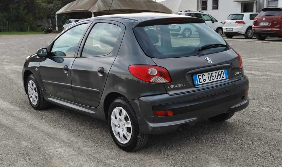 Peugeot 206 Plus 1.1 60CV 5p. Trendy