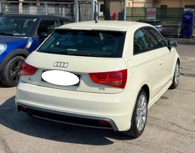 AUDI A1 1.6 TDI 105 CV Ambition