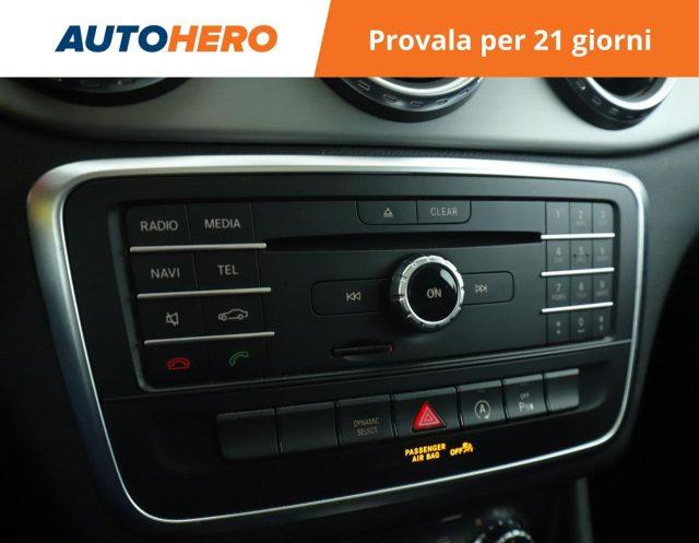 MERCEDES-BENZ GLA 180 d Automatic Sport