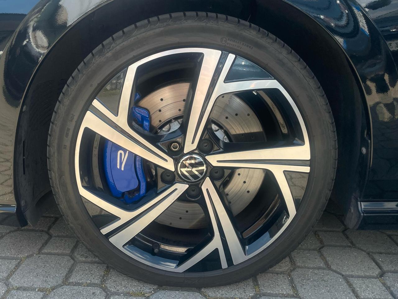Volkswagen Golf 8ª serie R 2.0 tsi 4motion 320cv dsg