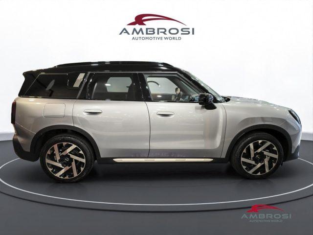 MINI Countryman Cooper C Favoured XL Package