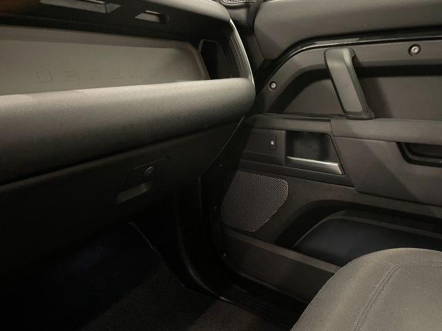 LAND ROVER Defender 110 2.0 SD4 AWD HSE