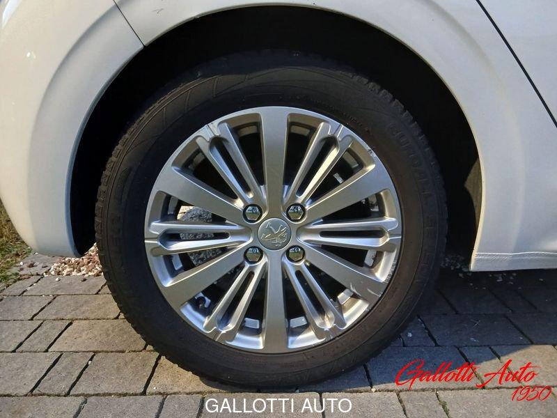 Peugeot 208 PureTech 82 5 porte Active