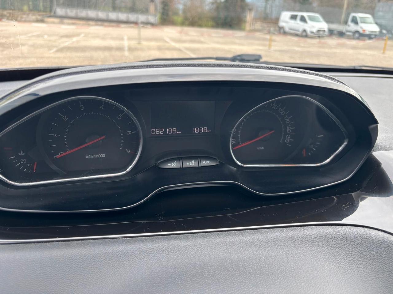 Peugeot 208 ALLURE 1.2 5 porte - 2014