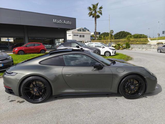PORSCHE 911 Carrera 4 GTS StraFull!!!