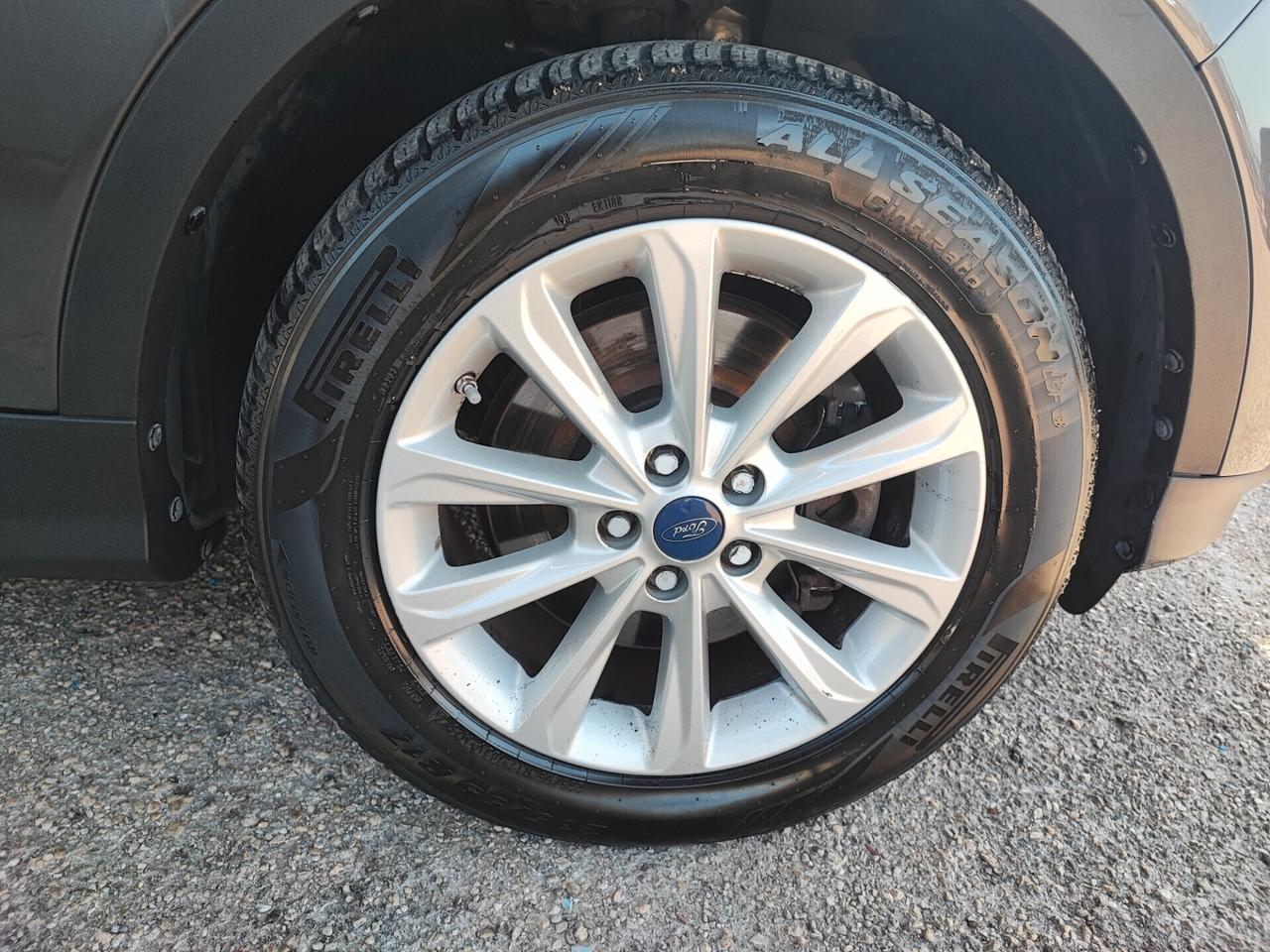 Ford Kuga 2.0 TDCI 120 CV S&S 2WD Titanium