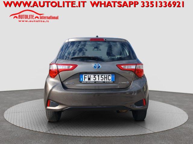 TOYOTA Yaris 1.5 Hybrid 5 porte Business