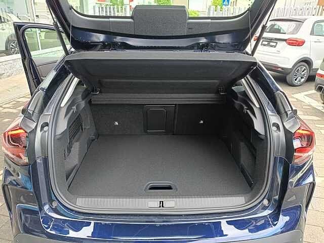Citroen C4 1.5 BlueHdi 130cv EAT8 BUSINESS KM ZERO