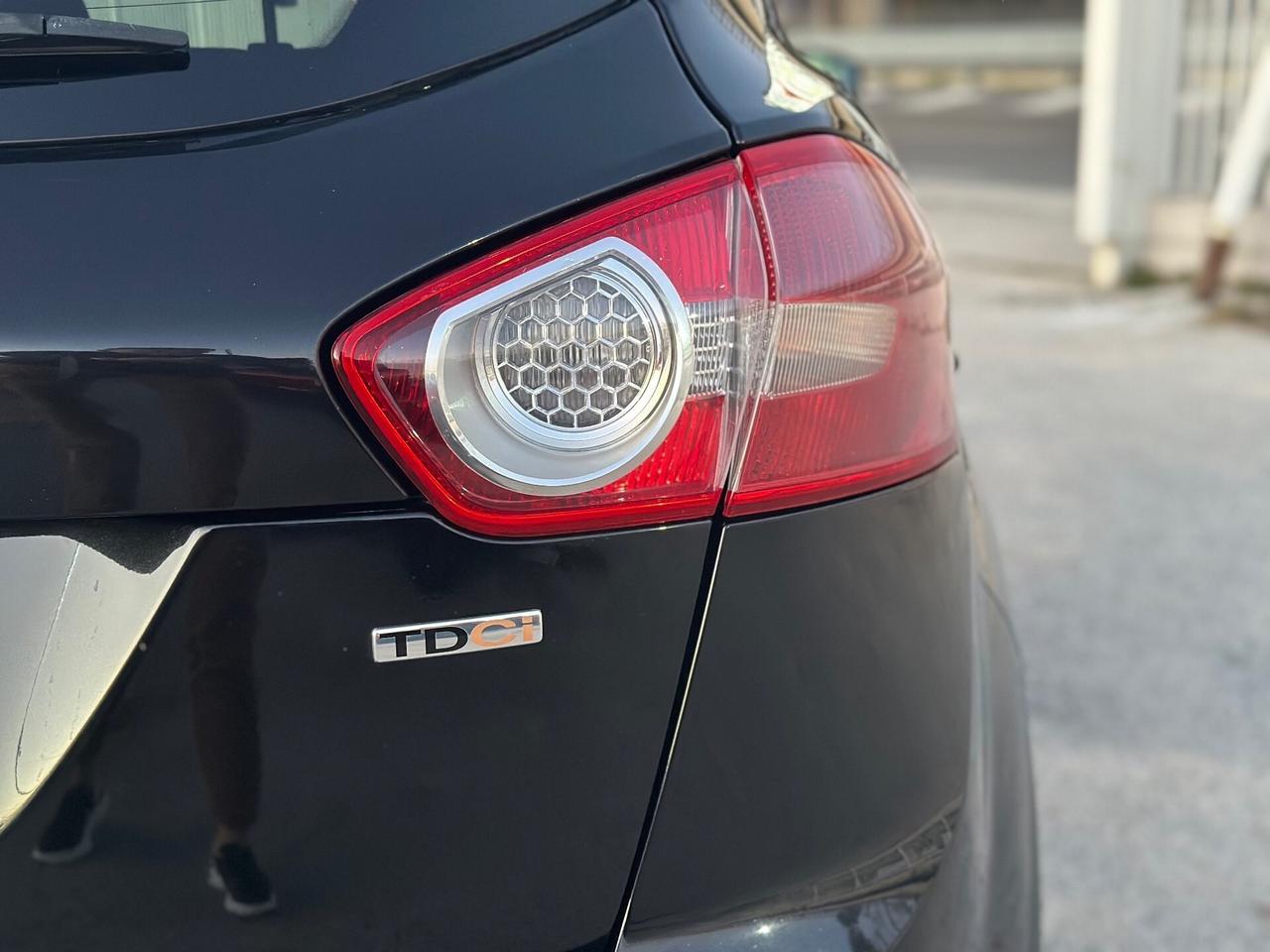 Ford Kuga 2011 2.0 TDCi 163 CV 4WD Titanium