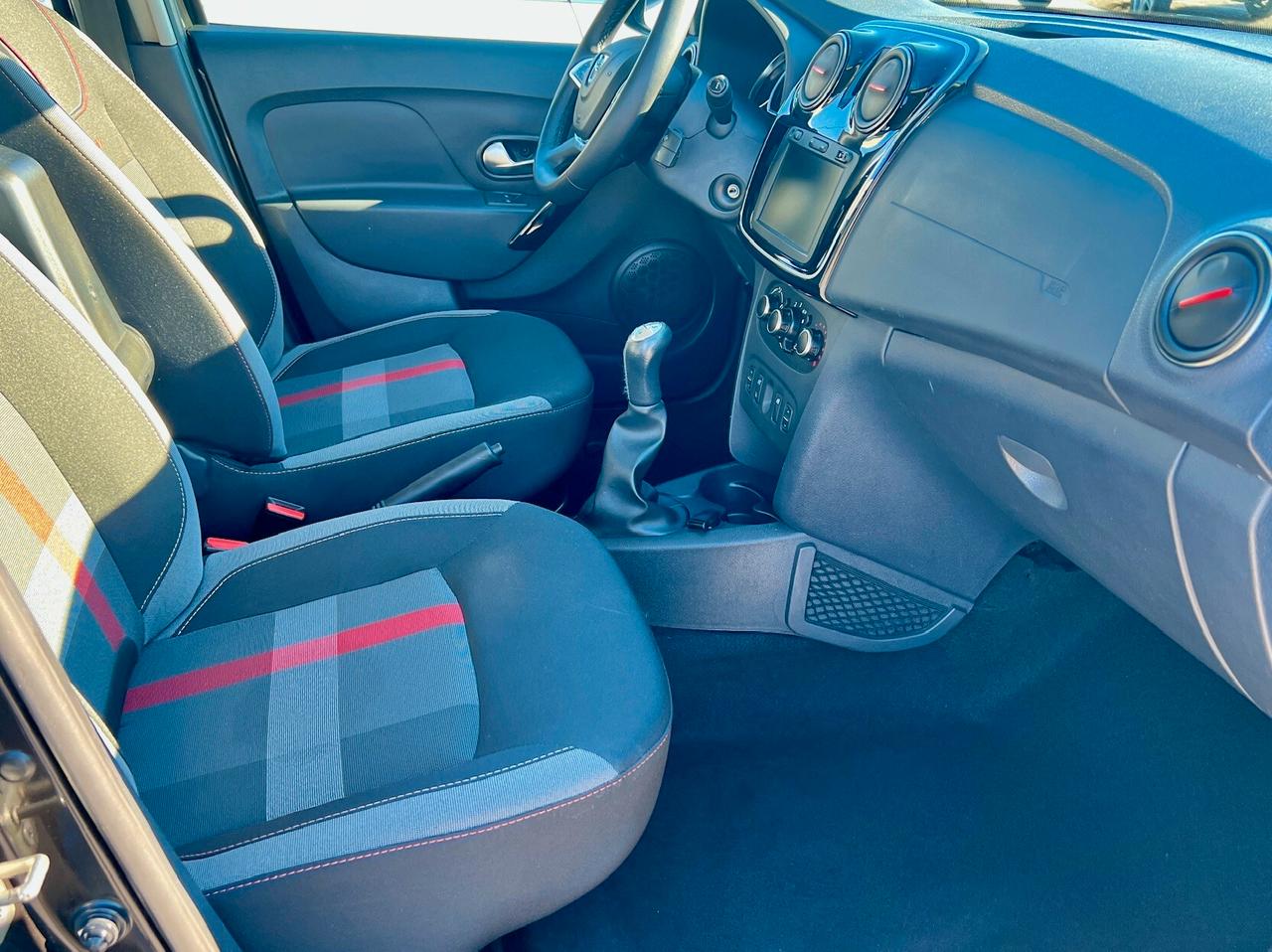 Dacia Sandero Stepway TCe 90 Techroad 2019