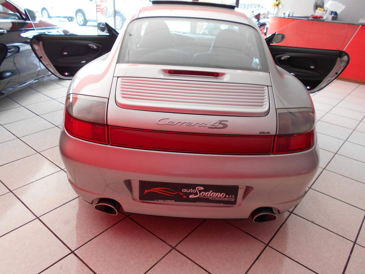 Porsche 911 Carrera 4S cat Coupé
