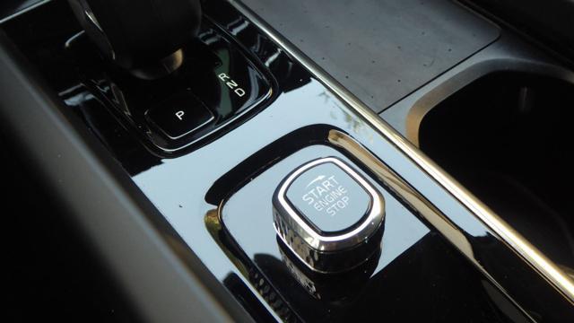 VOLVO V60 Cross Country B4 (d) AWD automatico