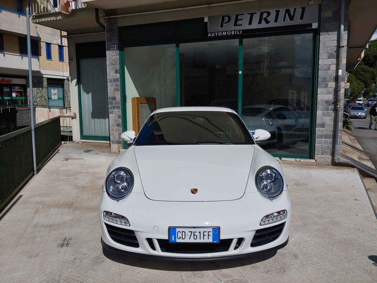 Porsche 911 997 Carrera 4 GTS Coupé