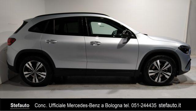 MERCEDES-BENZ GLA 180 d Automatic Progressive Advanced Plus