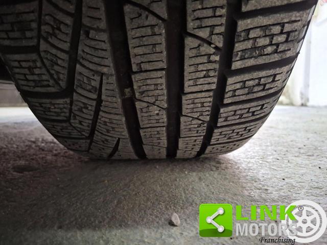 PORSCHE 911 997 Carrera 4S Coupé