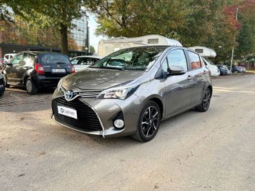 Toyota Yaris 1.5h Trend Red Edition 5p