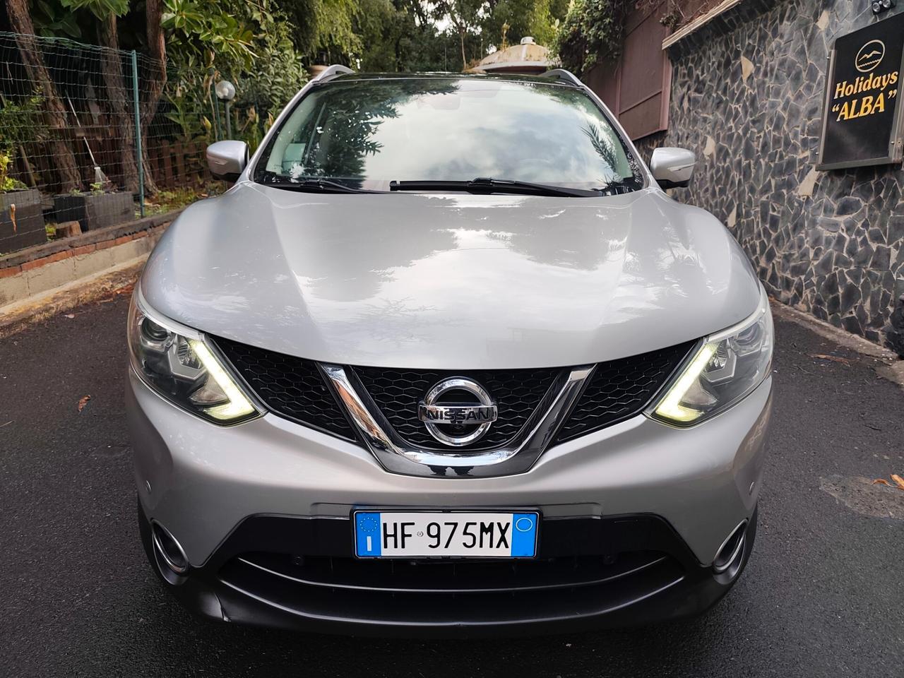 Nissan Qashqai 1.6 dCi Tekna 2014