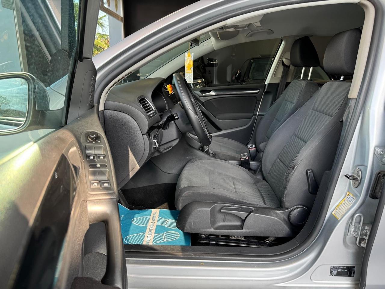 Volkswagen Golf 1.6 TDI DPF 5p.
