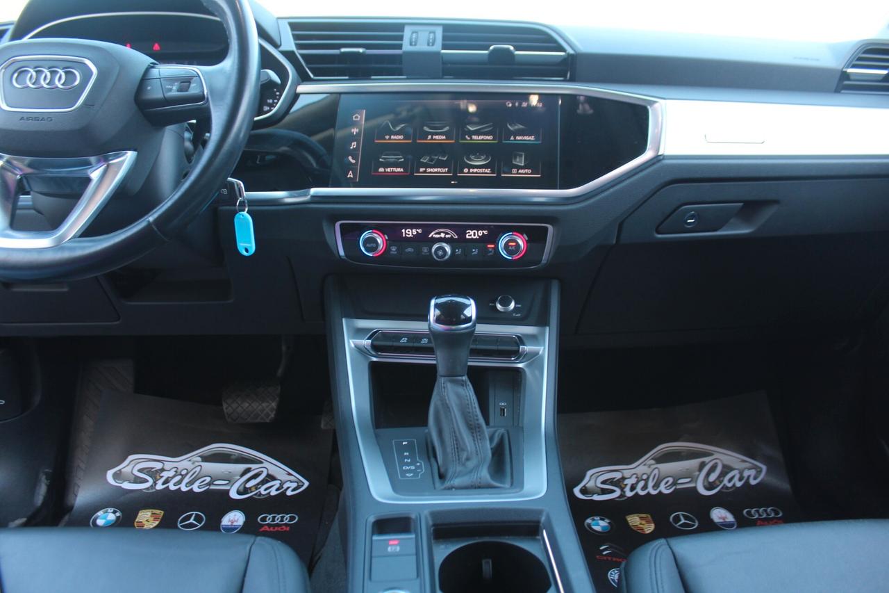 Audi Q3 40 TDI quattro S tronic Business Advanced