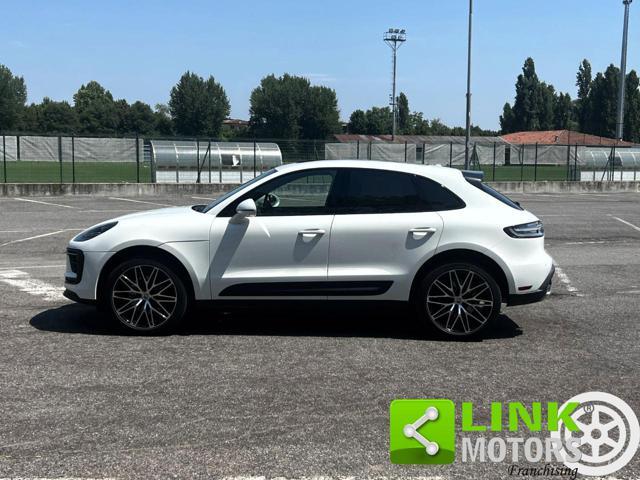 PORSCHE Macan 2.0 T