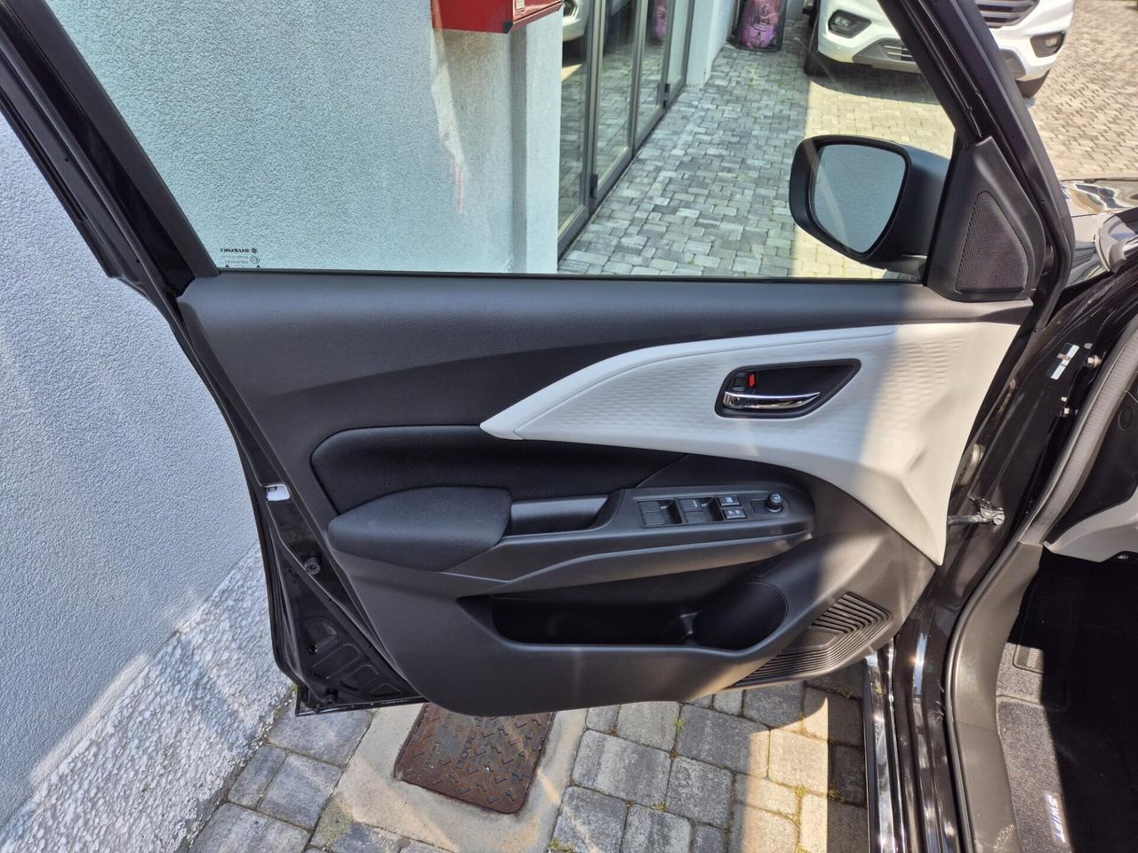 Suzuki Swift 1.2 Hybrid 4WD AllGrip Top