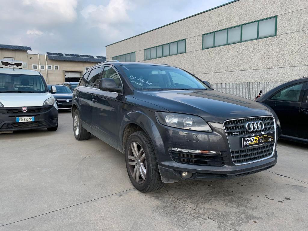 Audi Q7 3.0 V6 tdi quattro 240cv tiptronic