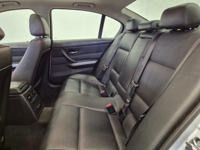 BMW 320 d cat - Sens. Park. - Carplay - Tetto