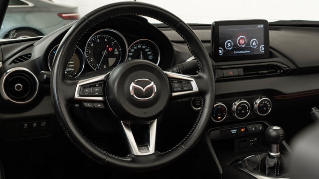 MAZDA MX-5 2.0L Skyactiv-G Kazari