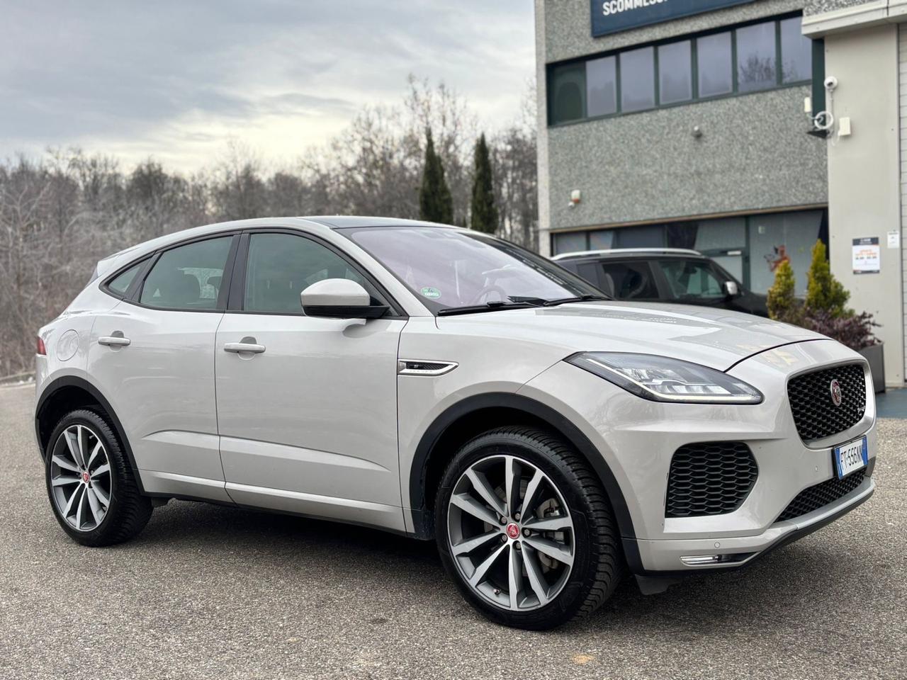 Jaguar E-Pace 2.0 249 CV AWD aut. R-Dynamic HSE