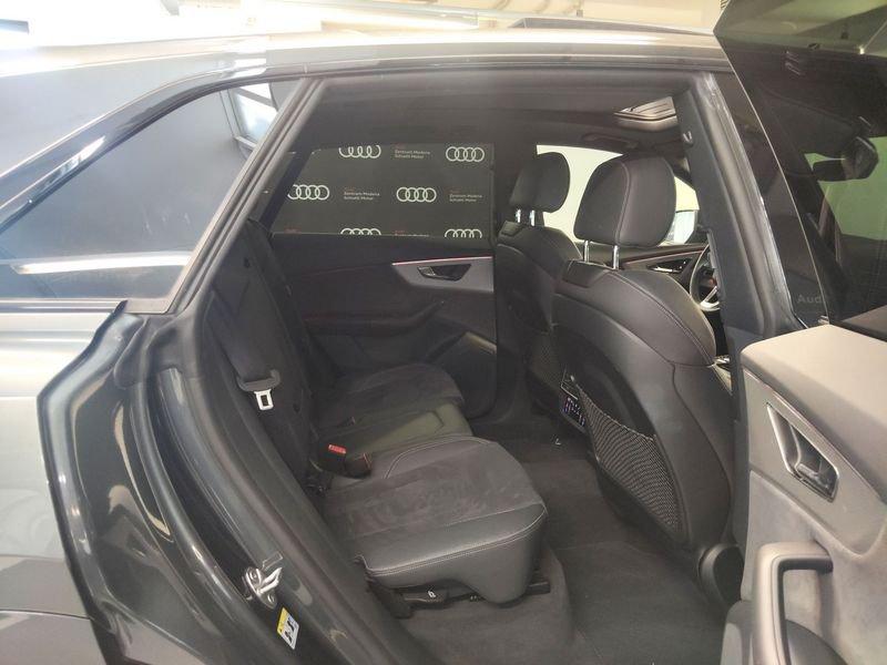 Audi Q8 Q8 3.0 tdi mhev S line edition quattro 286cv tiptronic
