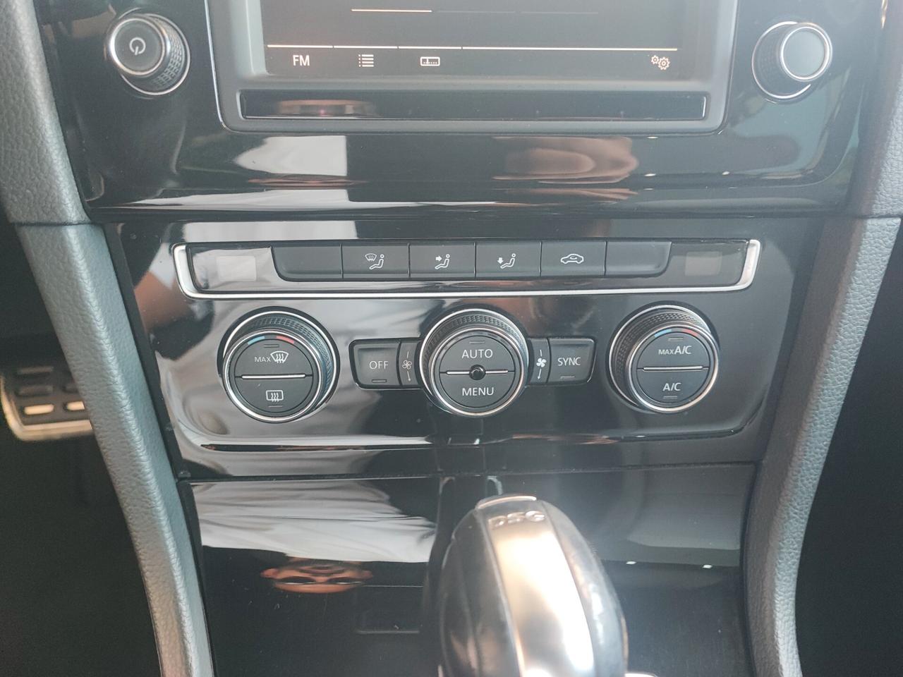 Volkswagen Golf 1.4 TSI ACT 150 CV DSG 5p. R LINE EDITION