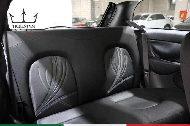 Lancia Ypsilon 1.2 8v Unyca