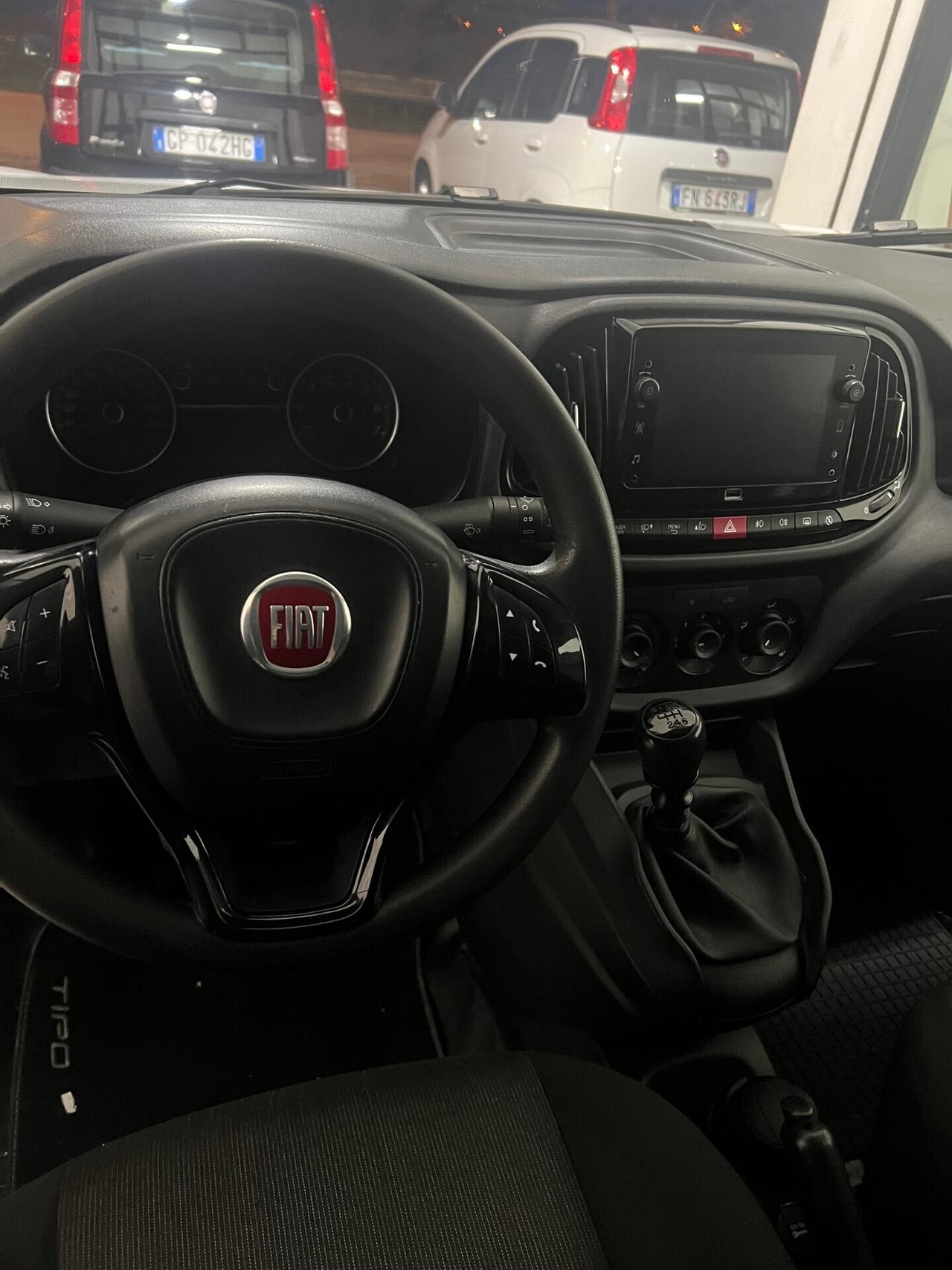 FIAT DOBLO' 1.6 MULTIJET ANNO 2022