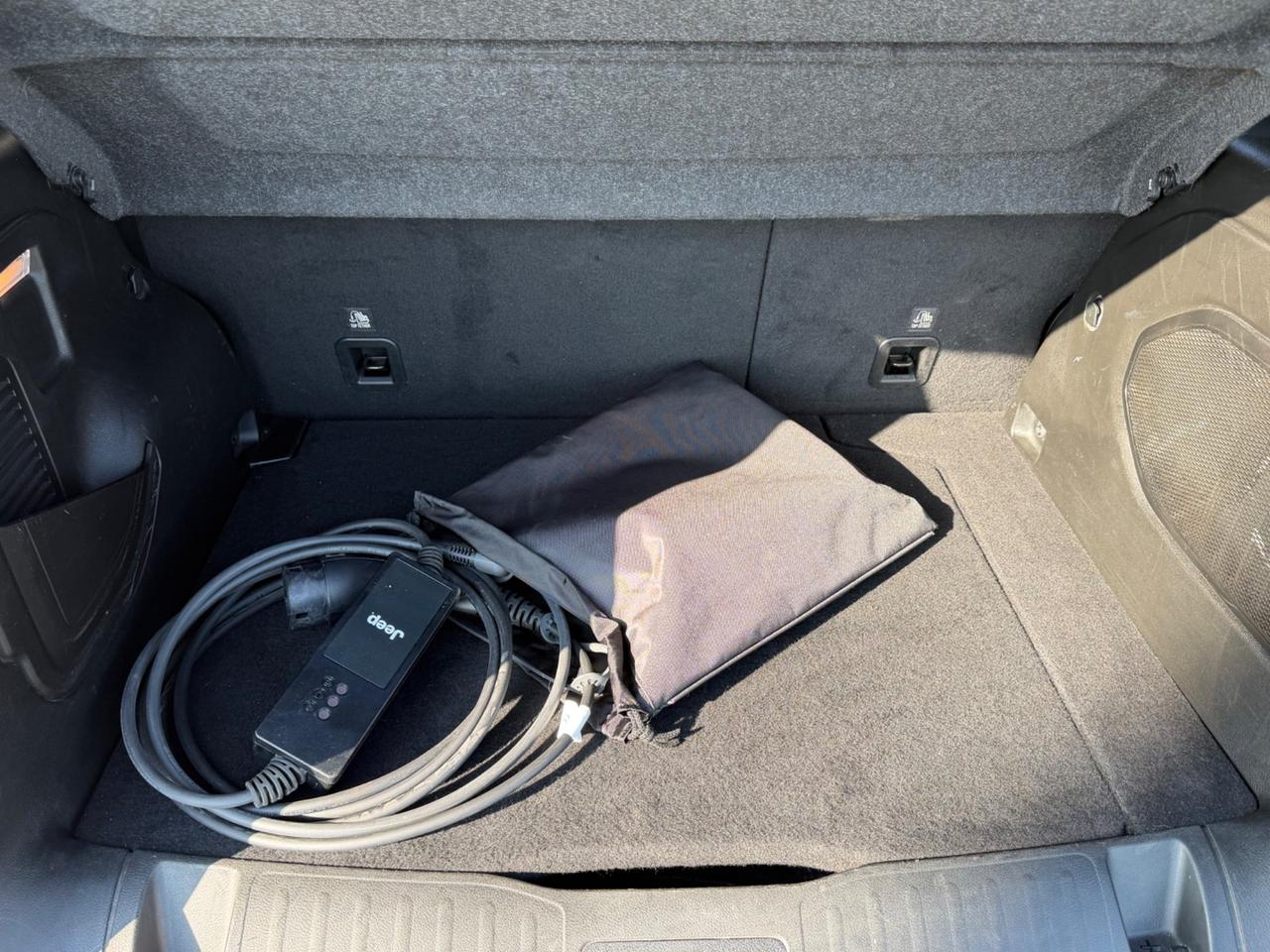 Jeep Renegade 1.3 T4 190CV PHEV 4xe AT6 Limited